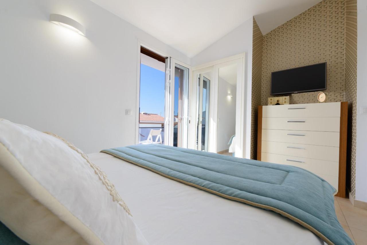 Bonito bungalow con piscina junto a la playa San Bartolomé Esterno foto